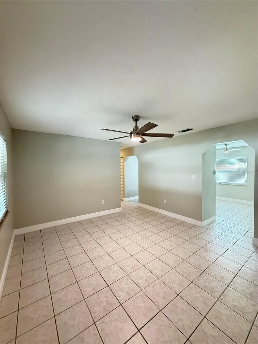221 SHERRY AVE Winter Springs, FL 32708
