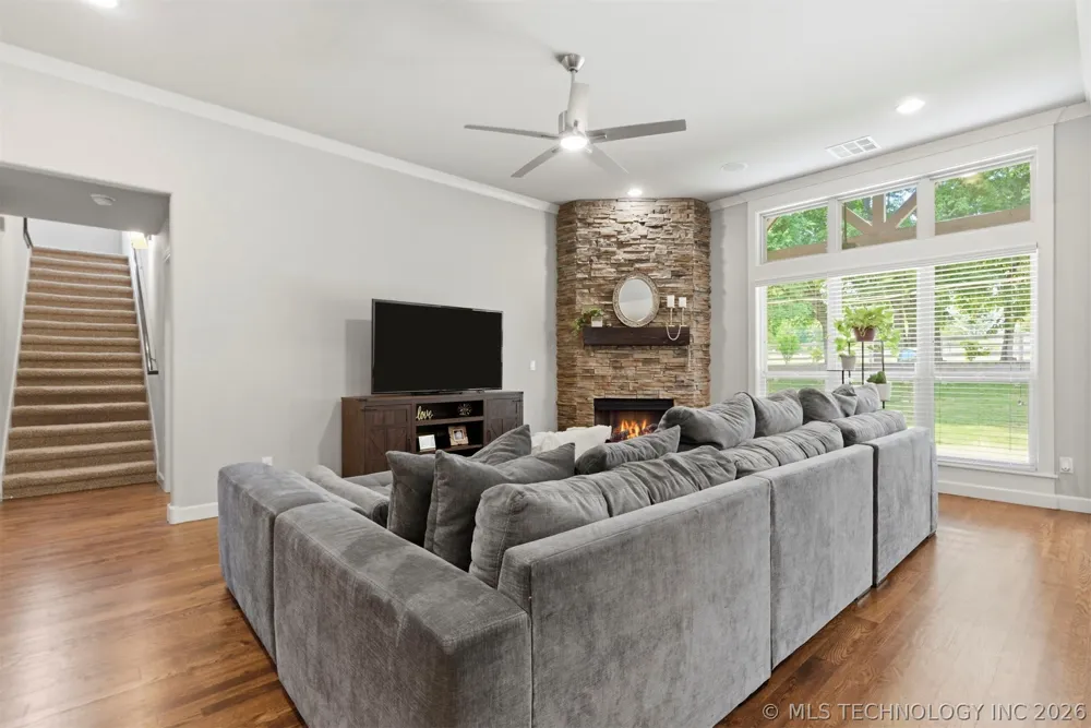 11008 S Sycamore Street Jenks, OK 74037
