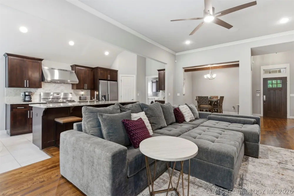11008 S Sycamore Street Jenks, OK 74037