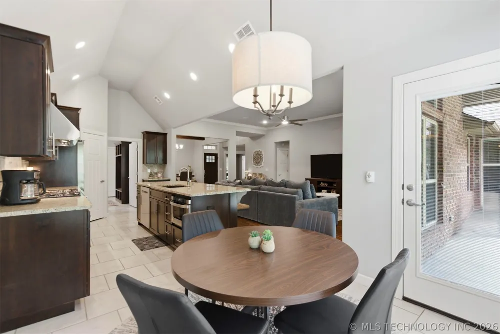 11008 S Sycamore Street Jenks, OK 74037