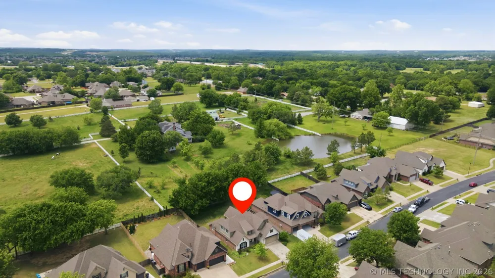 11008 S Sycamore Street Jenks, OK 74037