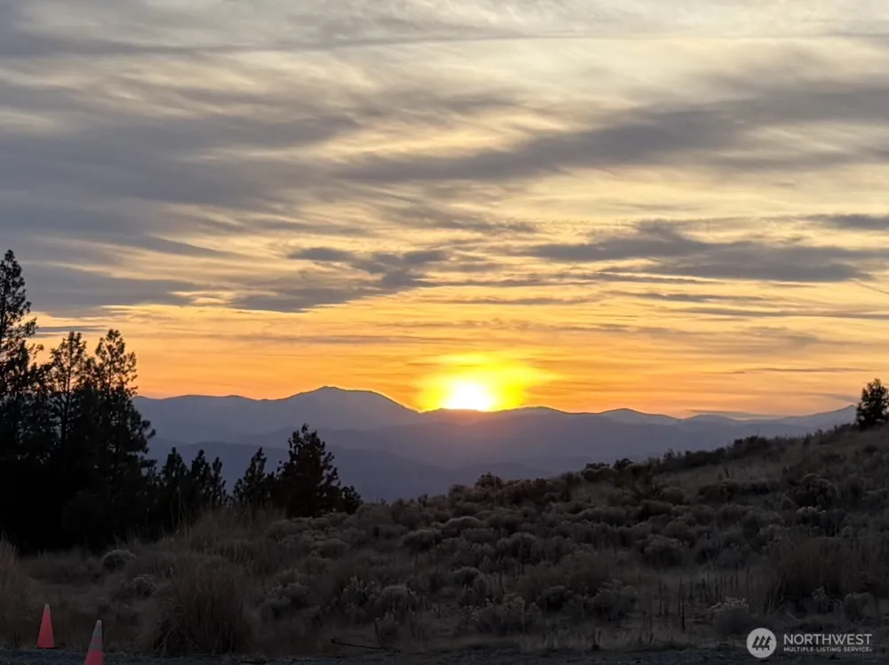 0 Razor Road Tonasket, WA 98855