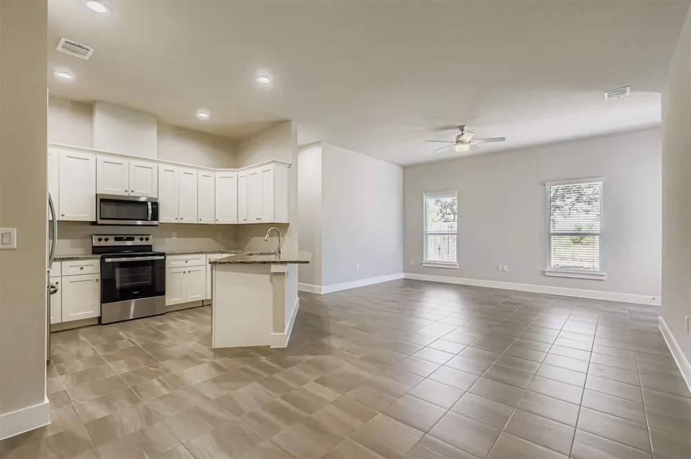 2500 American Drive #B Lago Vista, TX 78645