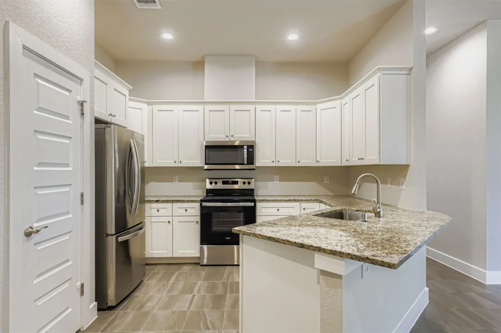 2500 American Drive #B Lago Vista, TX 78645