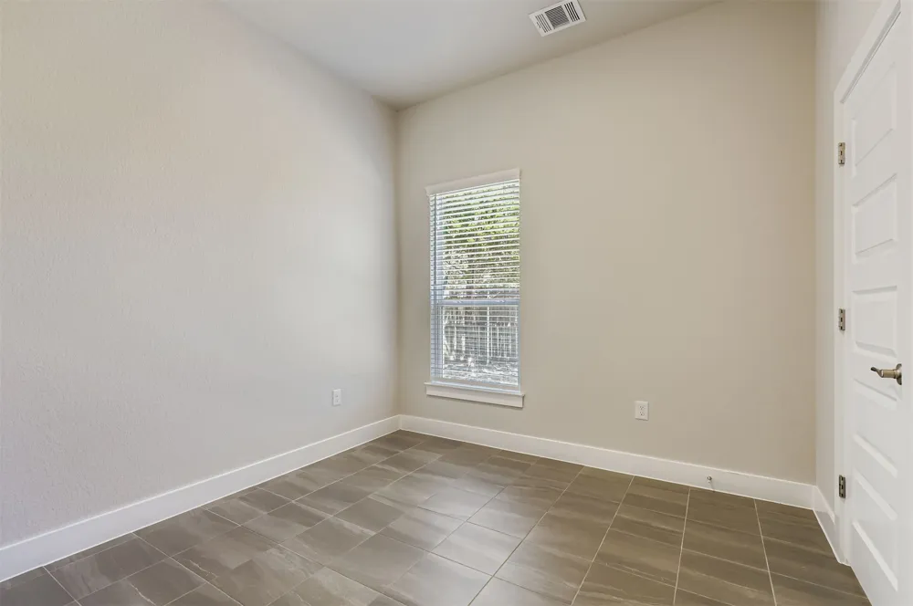 2500 American Drive #B Lago Vista, TX 78645