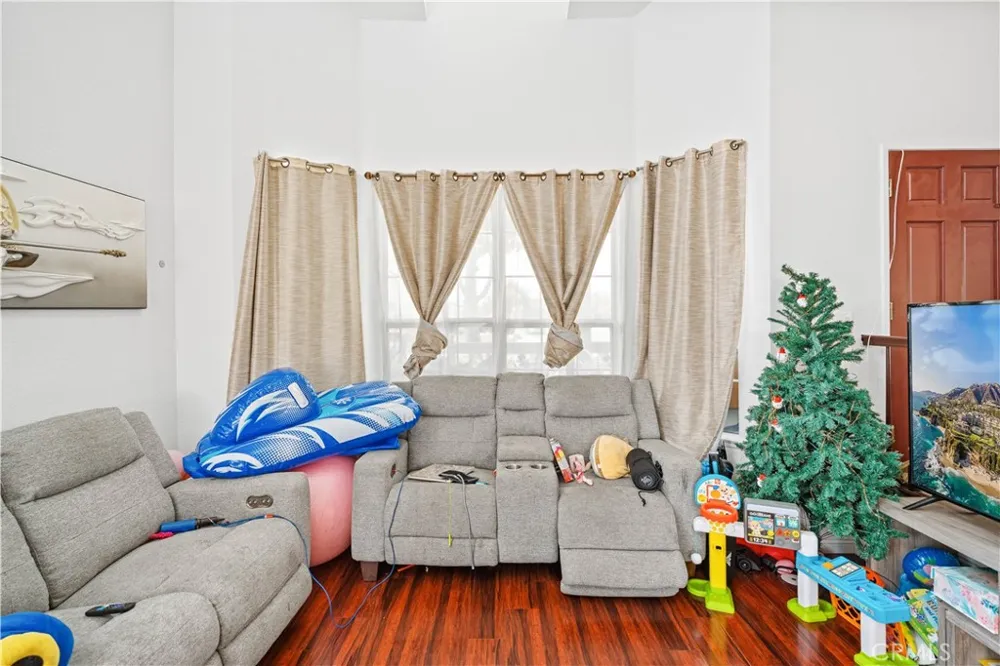 20951 High Country Diamond Bar, CA 91789