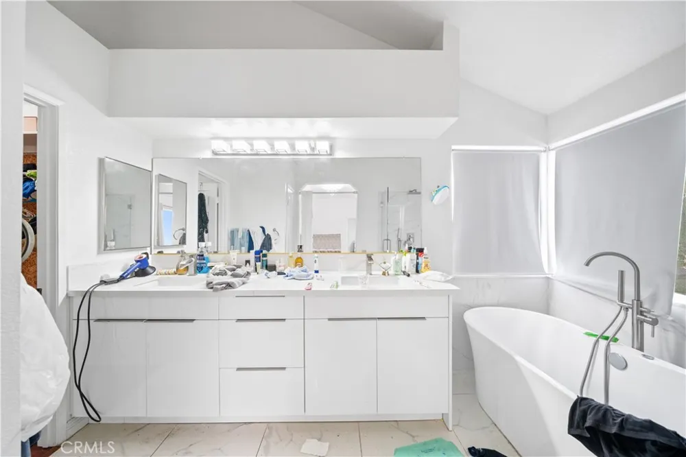 20951 High Country Diamond Bar, CA 91789