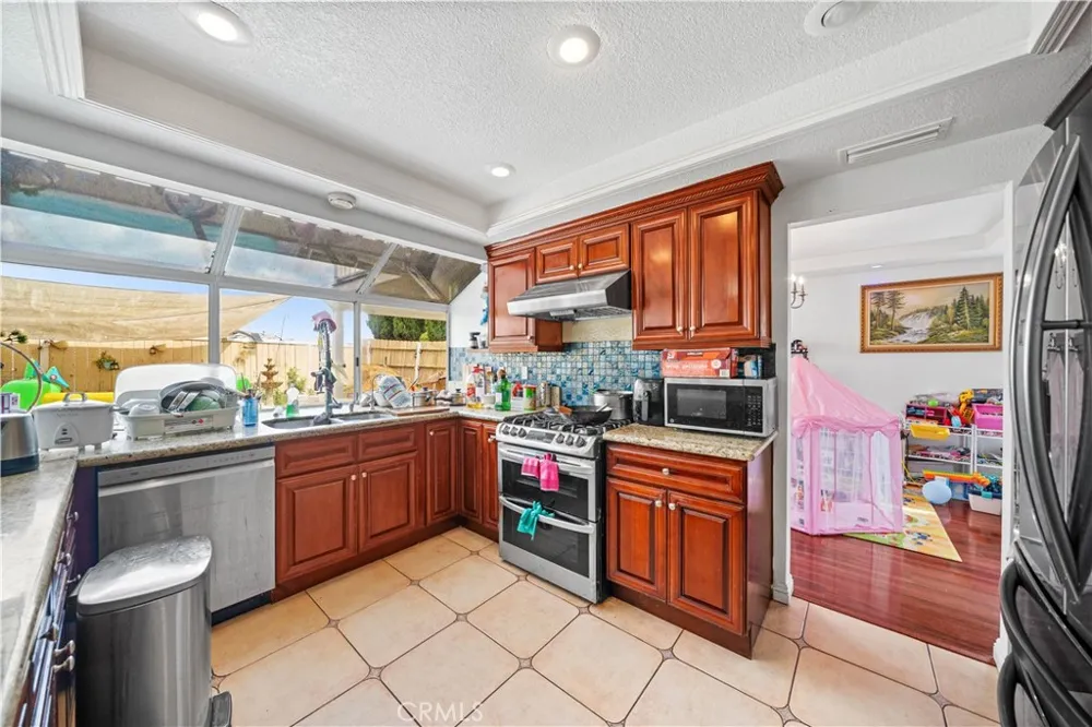20951 High Country Diamond Bar, CA 91789