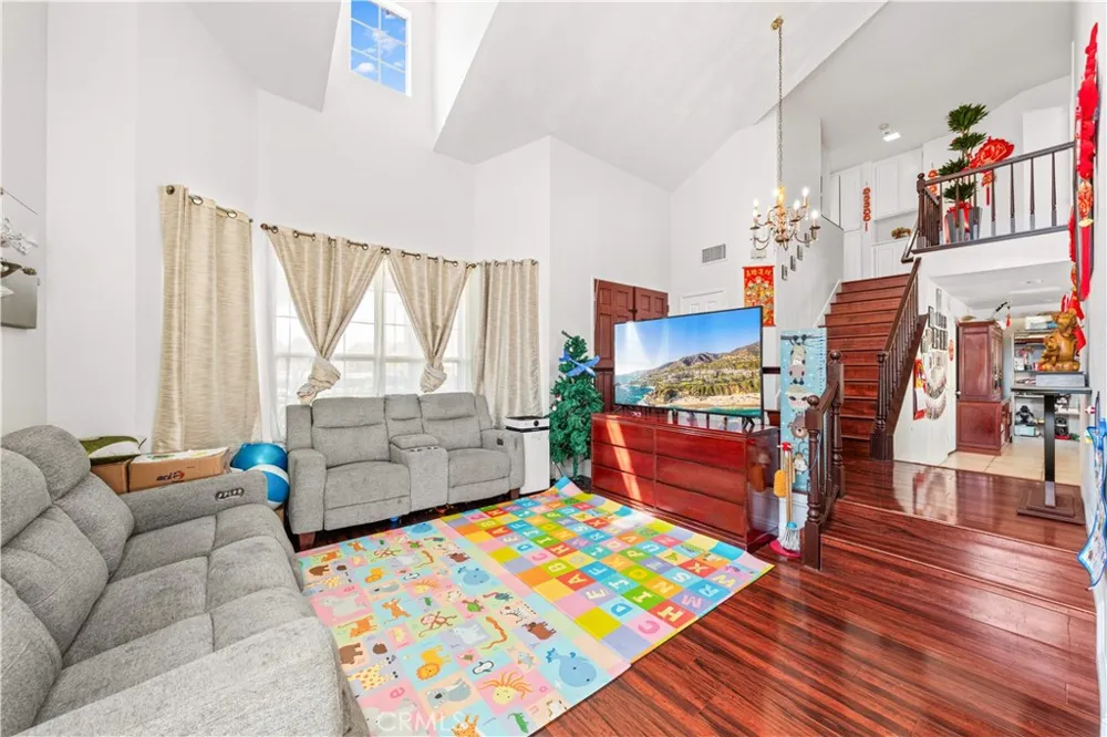 20951 High Country Diamond Bar, CA 91789