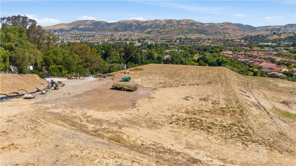 10801 Oakdale Chatsworth, CA 91311