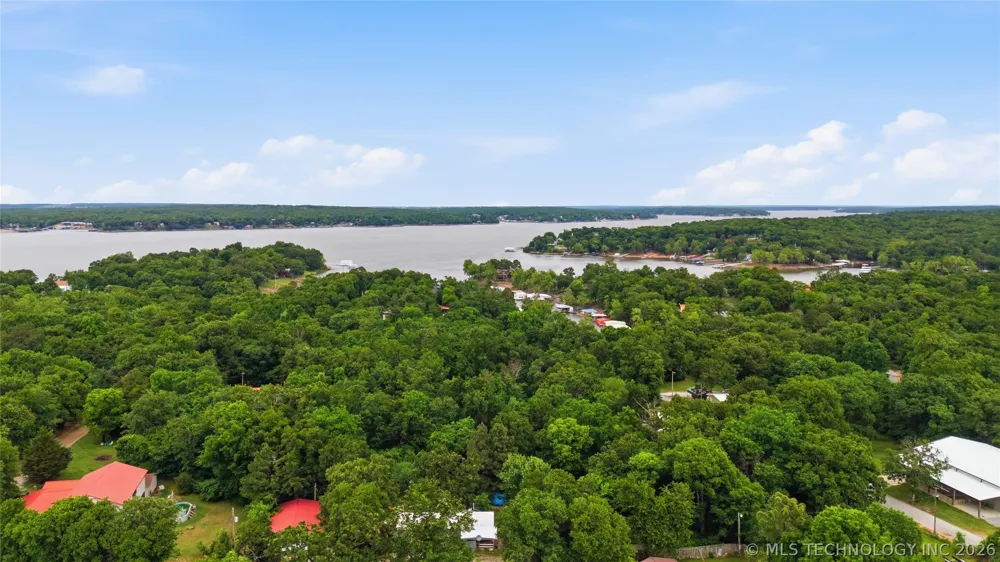 111 W Leonard Street Jay, OK 74346
