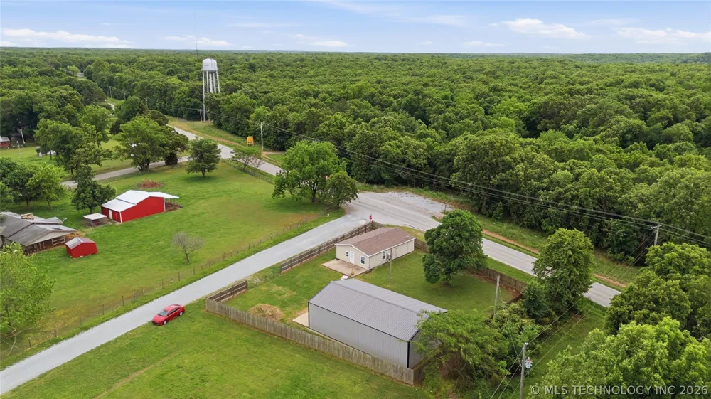 111 W Leonard Street Jay, OK 74346