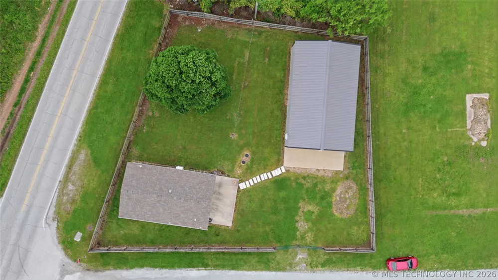 111 W Leonard Street Jay, OK 74346