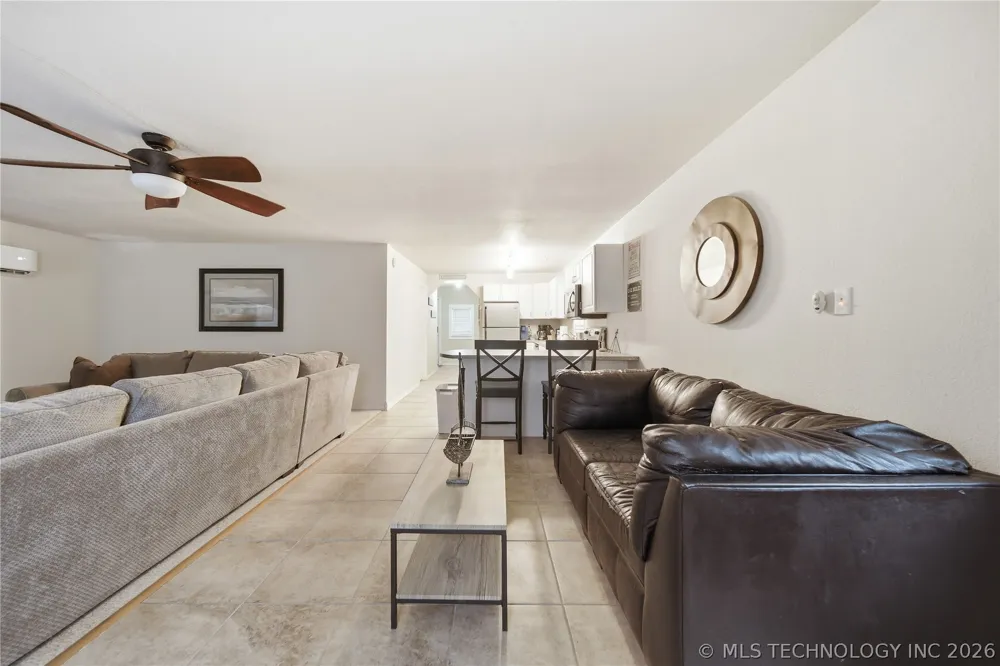 111 W Leonard Street Jay, OK 74346
