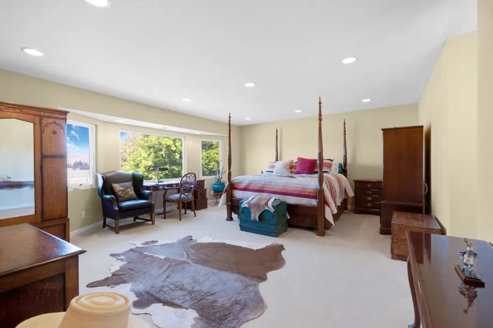 19963 Hale Avenue Morgan Hill, CA 95037