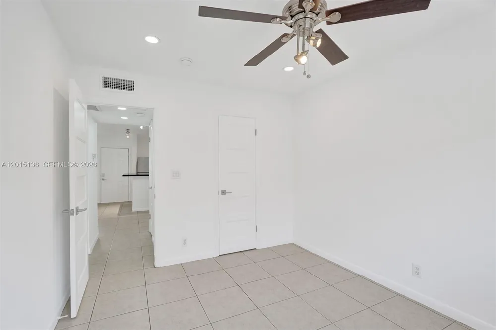 3050 NE 5th Ter #13 Wilton Manors, FL 33334