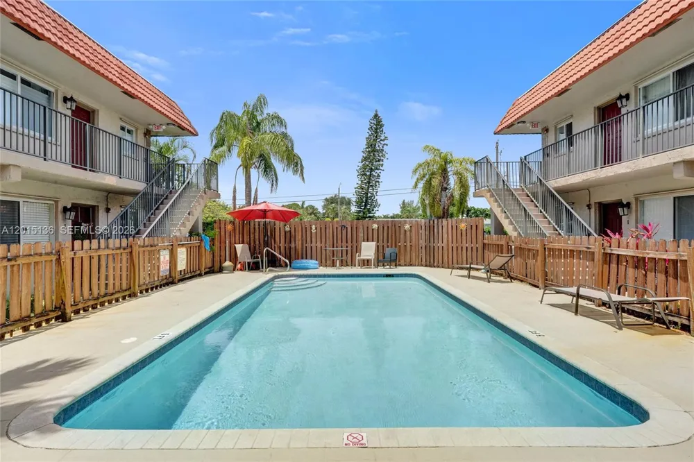 3050 NE 5th Ter #13 Wilton Manors, FL 33334