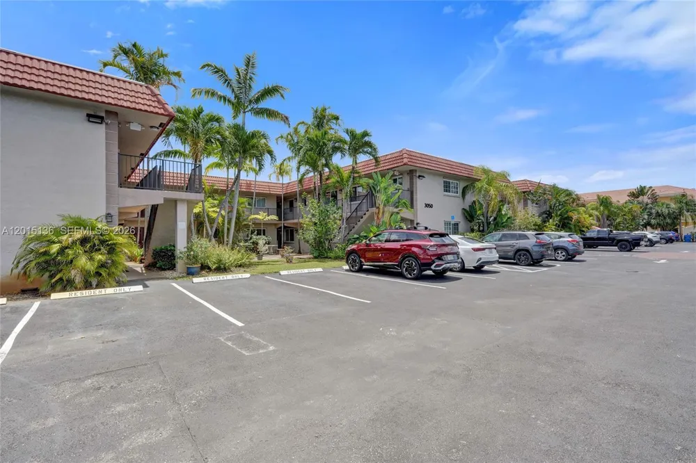 3050 NE 5th Ter #13 Wilton Manors, FL 33334