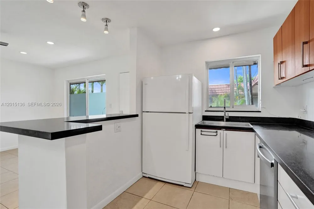 3050 NE 5th Ter #13 Wilton Manors, FL 33334