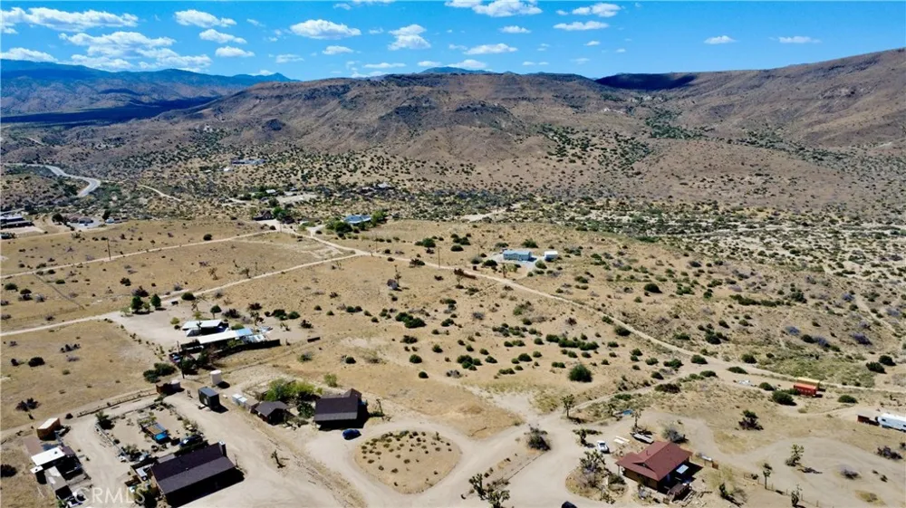 5134 William S Hart Road Pioneertown, CA 92268