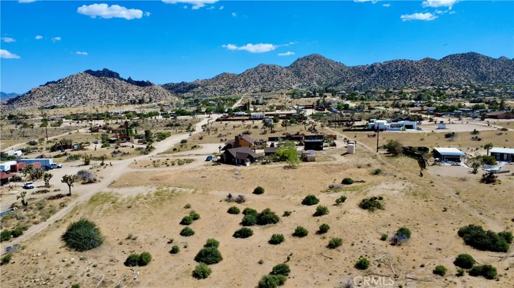 5134 William S Hart Road Pioneertown, CA 92268