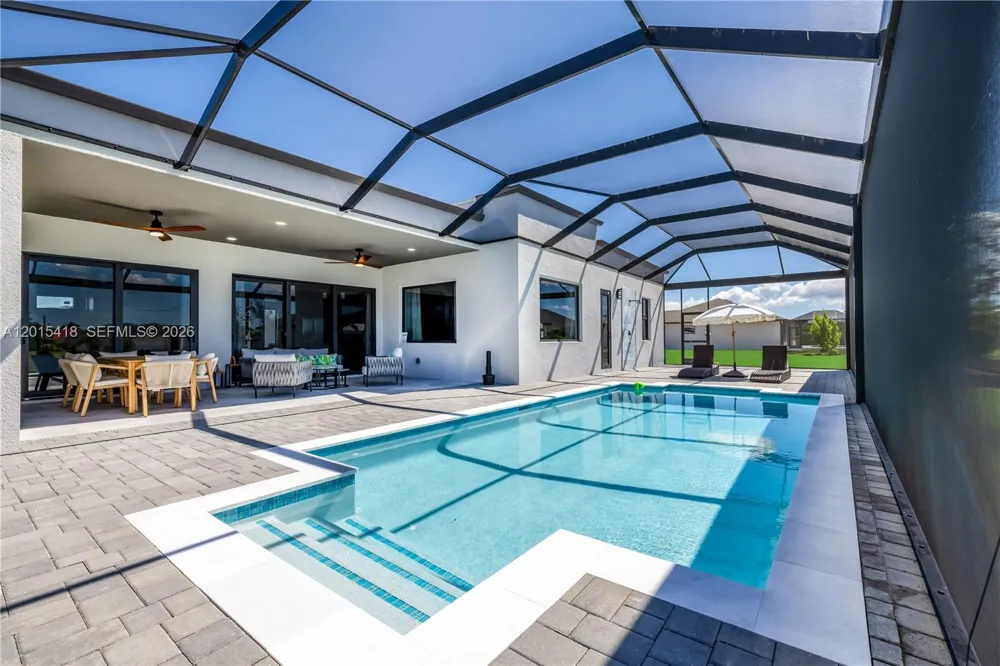 10 33rd PL Cape Coral, FL 33904