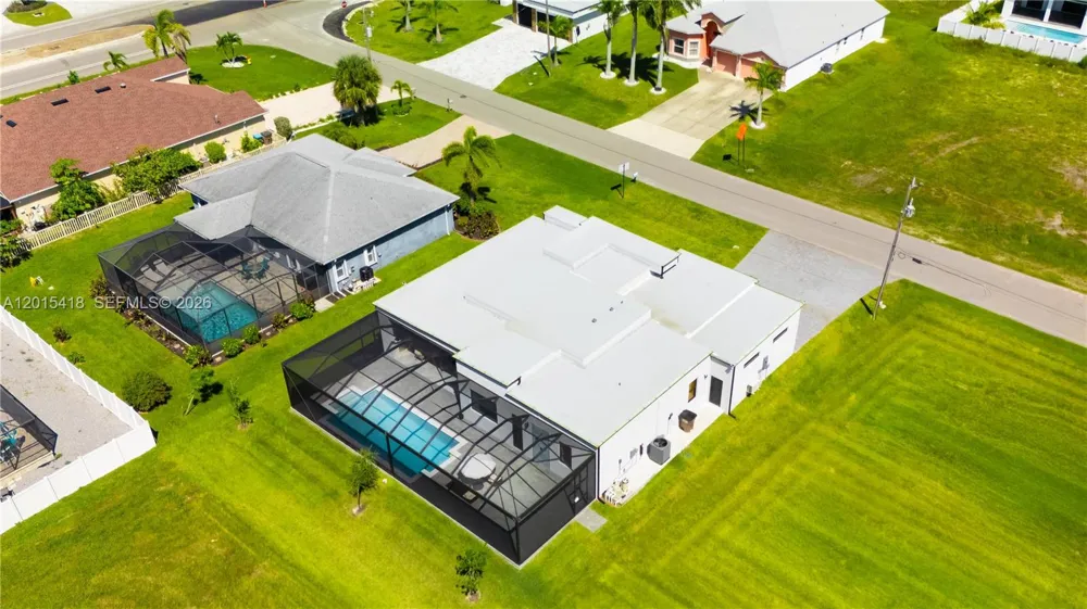 10 33rd PL Cape Coral, FL 33904
