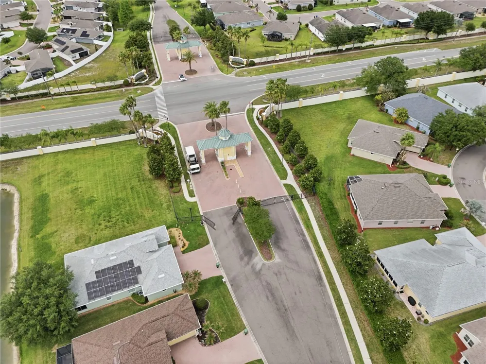 3023 CANEEL STREET Winter Haven, FL 33884