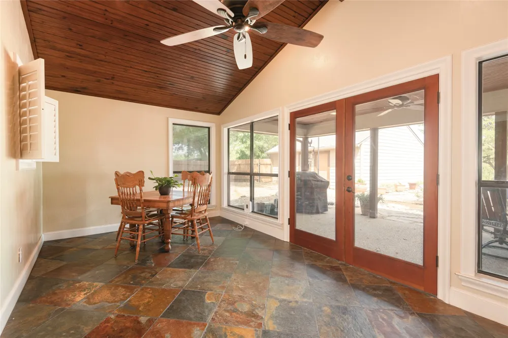 4142 County Road 1001 McKinney, TX 75071