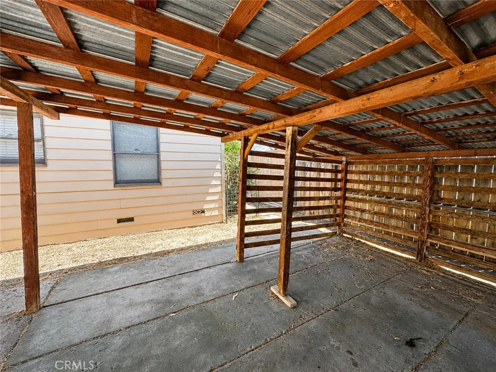 325 Sanders Street Ridgecrest, CA 93555