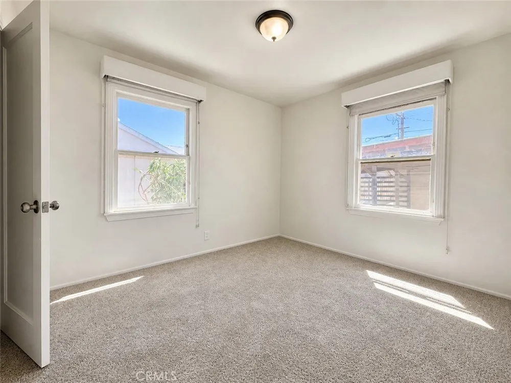 325 Sanders Street Ridgecrest, CA 93555