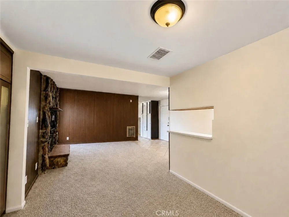 325 Sanders Street Ridgecrest, CA 93555
