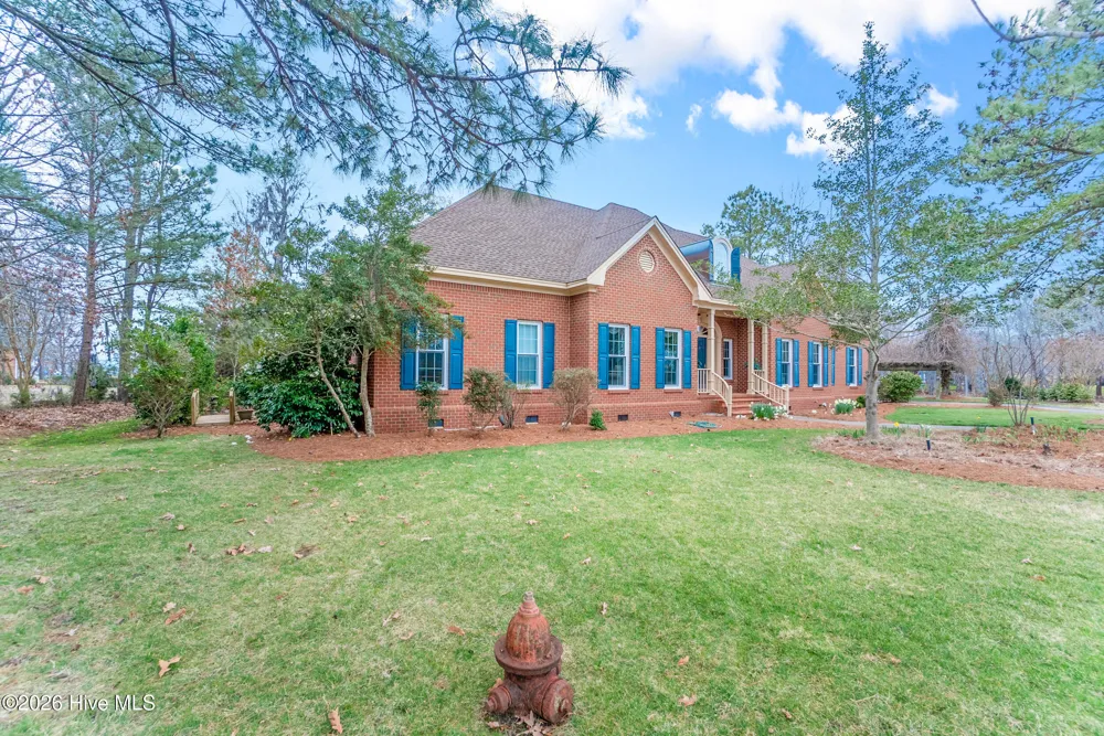107 Chowan Circle Hertford, NC 27944