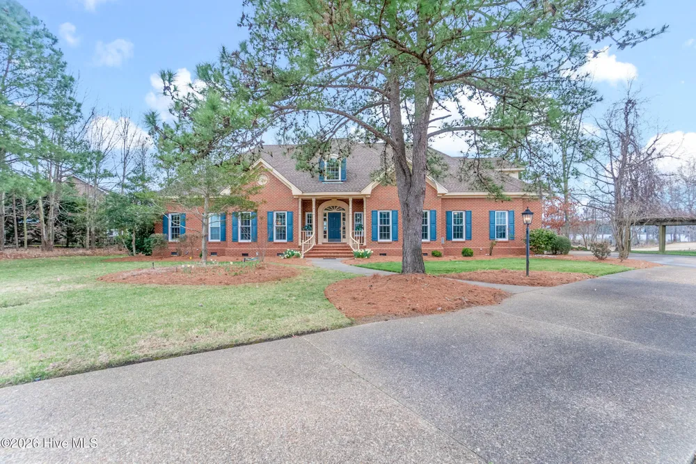107 Chowan Circle Hertford, NC 27944