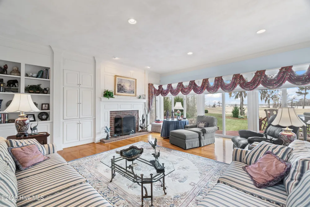 107 Chowan Circle Hertford, NC 27944