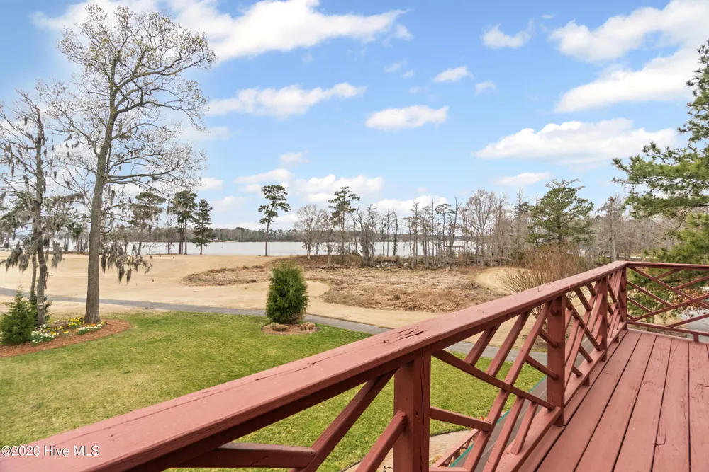 107 Chowan Circle Hertford, NC 27944