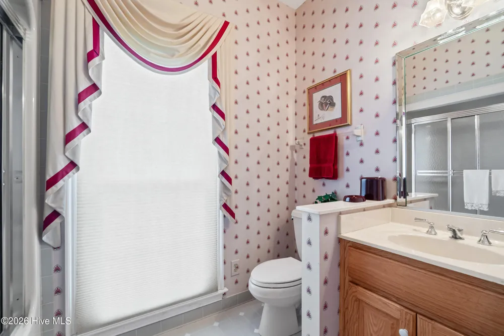 107 Chowan Circle Hertford, NC 27944