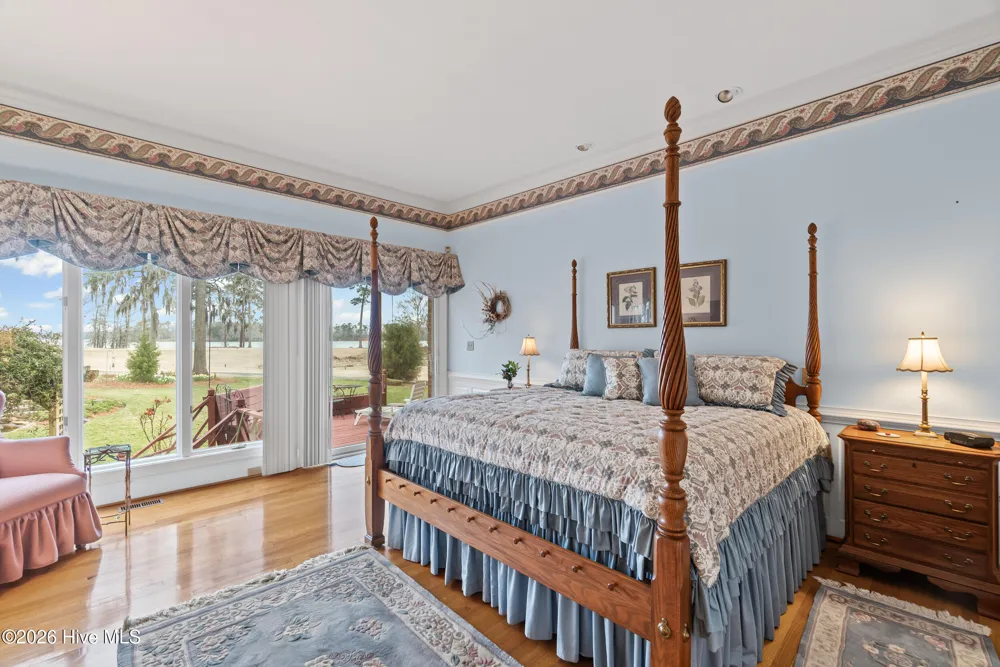 107 Chowan Circle Hertford, NC 27944