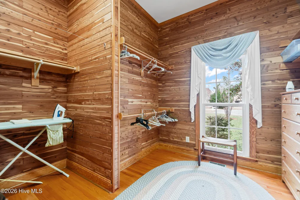 107 Chowan Circle Hertford, NC 27944
