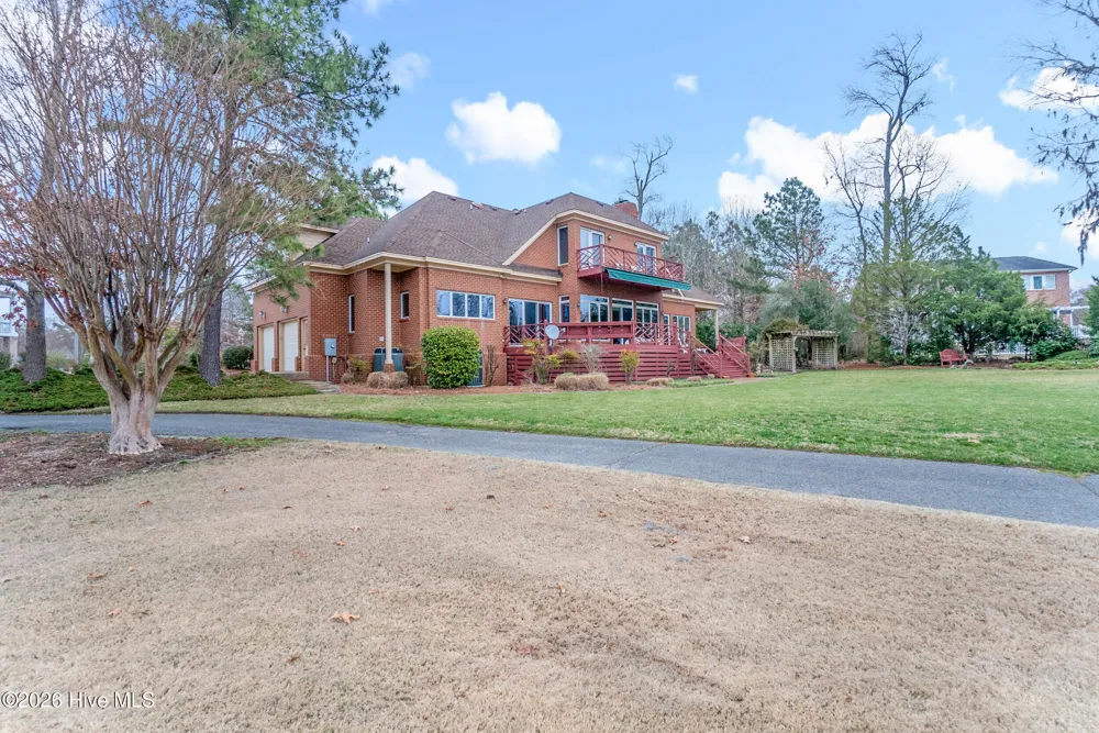 107 Chowan Circle Hertford, NC 27944