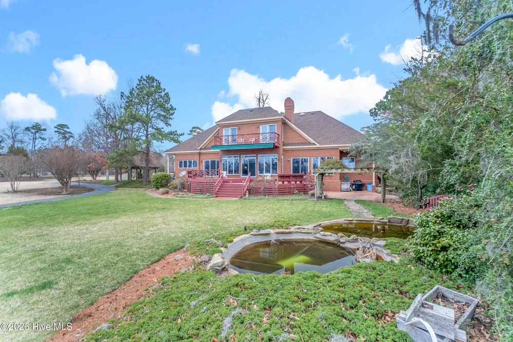 107 Chowan Circle Hertford, NC 27944