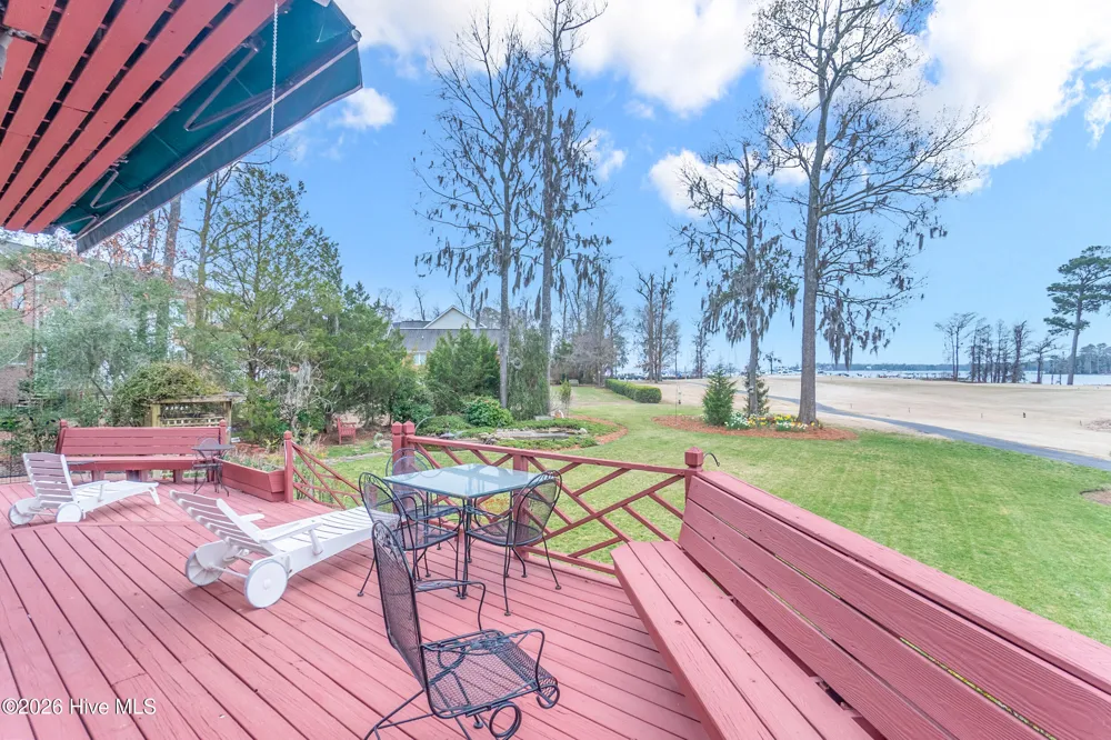 107 Chowan Circle Hertford, NC 27944