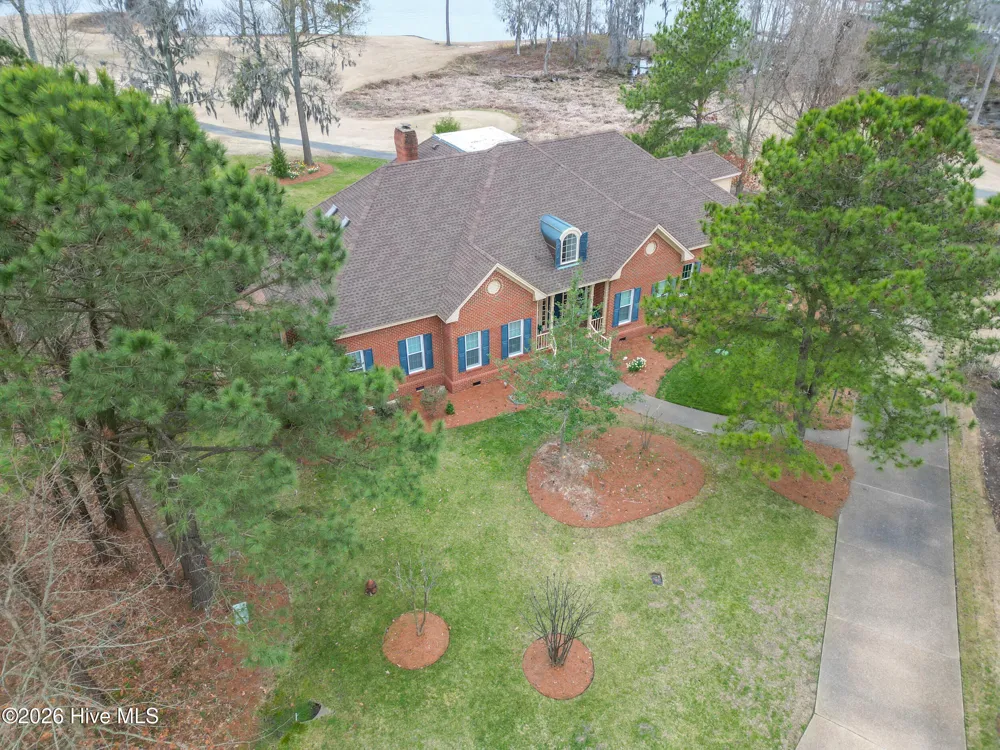107 Chowan Circle Hertford, NC 27944