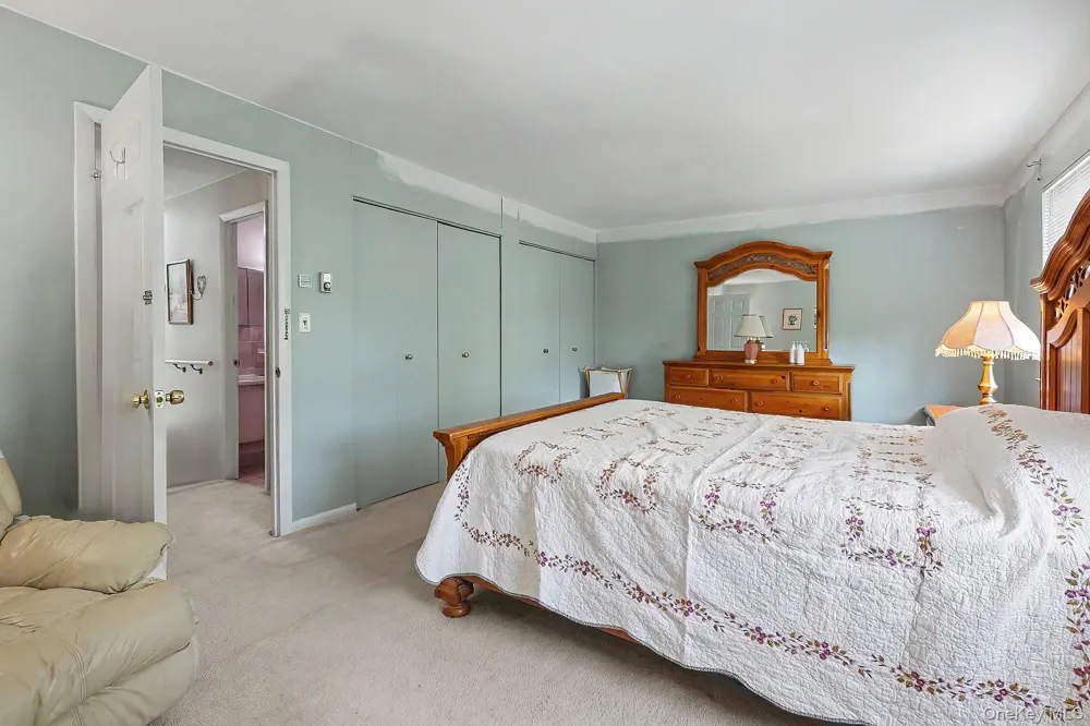 158 Rolling Way Peekskill, NY 10566