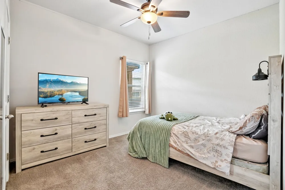 15535 Clove Spice Way Von Ormy, TX 78073