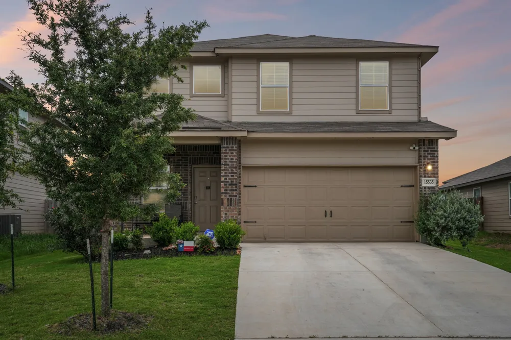 15535 Clove Spice Way Von Ormy, TX 78073