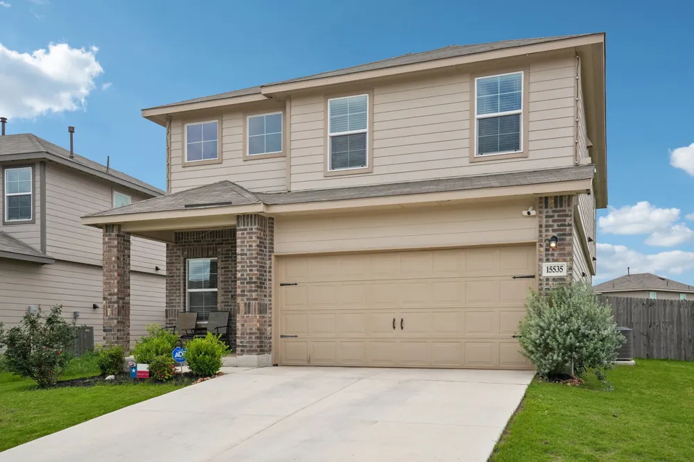 15535 Clove Spice Way Von Ormy, TX 78073