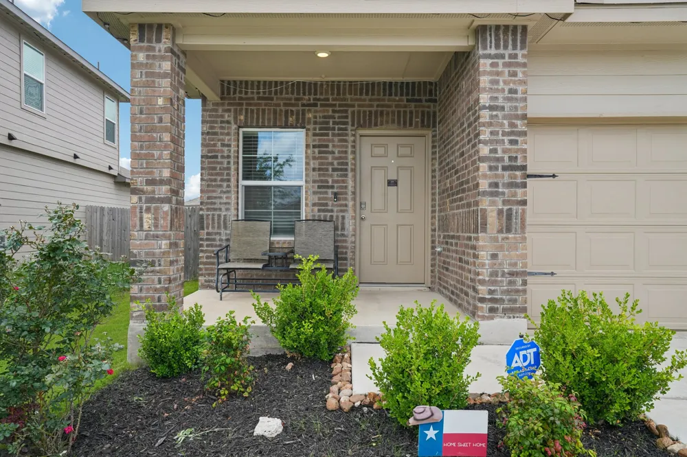 15535 Clove Spice Way Von Ormy, TX 78073