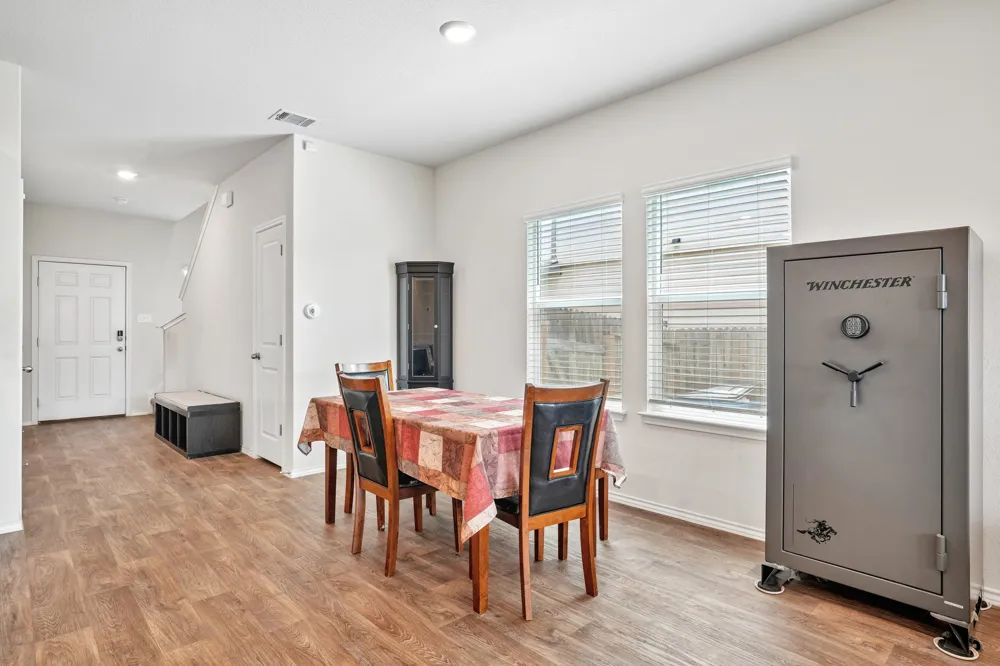 15535 Clove Spice Way Von Ormy, TX 78073