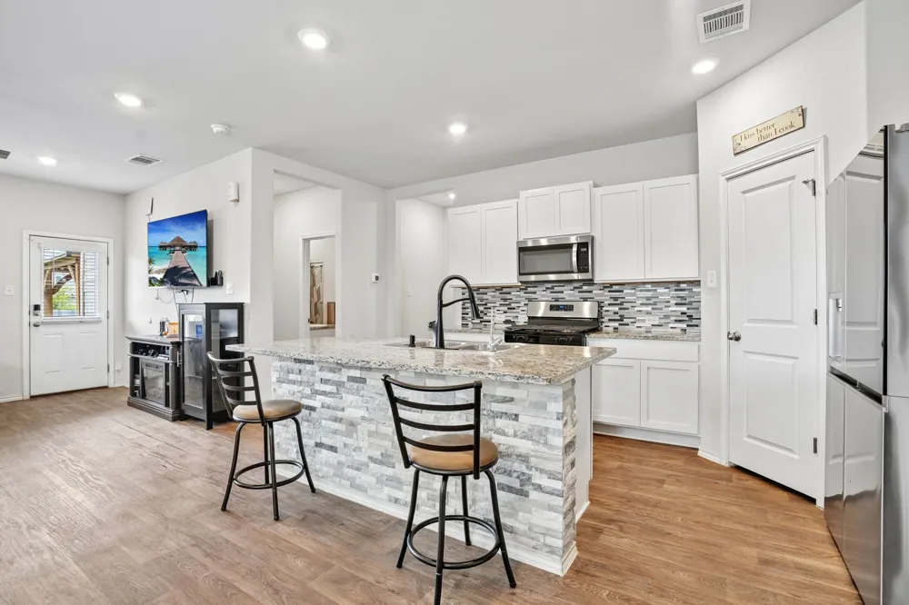15535 Clove Spice Way Von Ormy, TX 78073